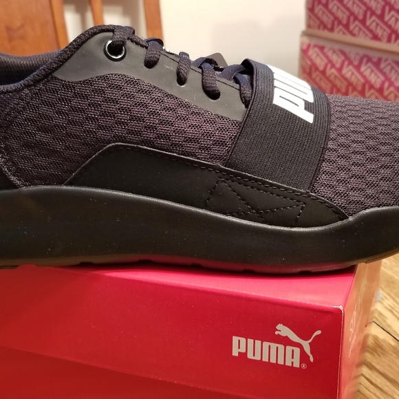 Puma's - Picture 2 of 11